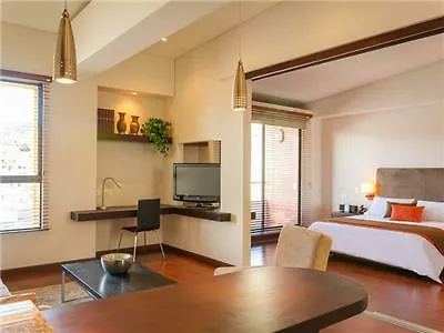 Nico Apartasuites Bogota