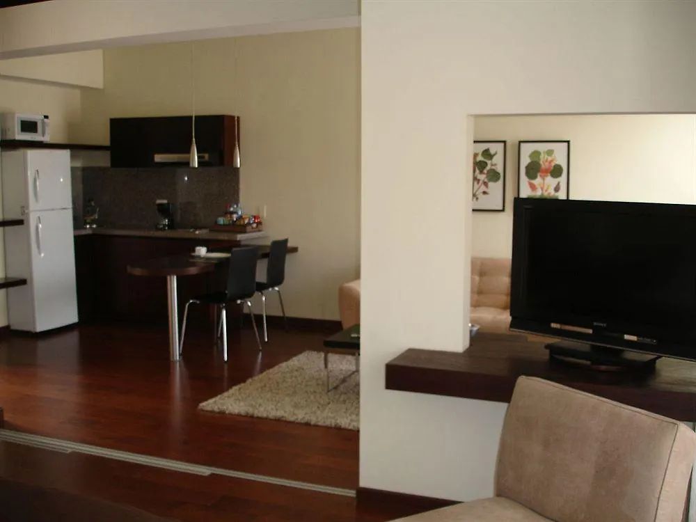 Nico Apartasuites Bogota Hotel